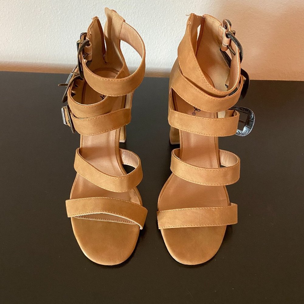 Strappy Sandals with Western-Style Buckles